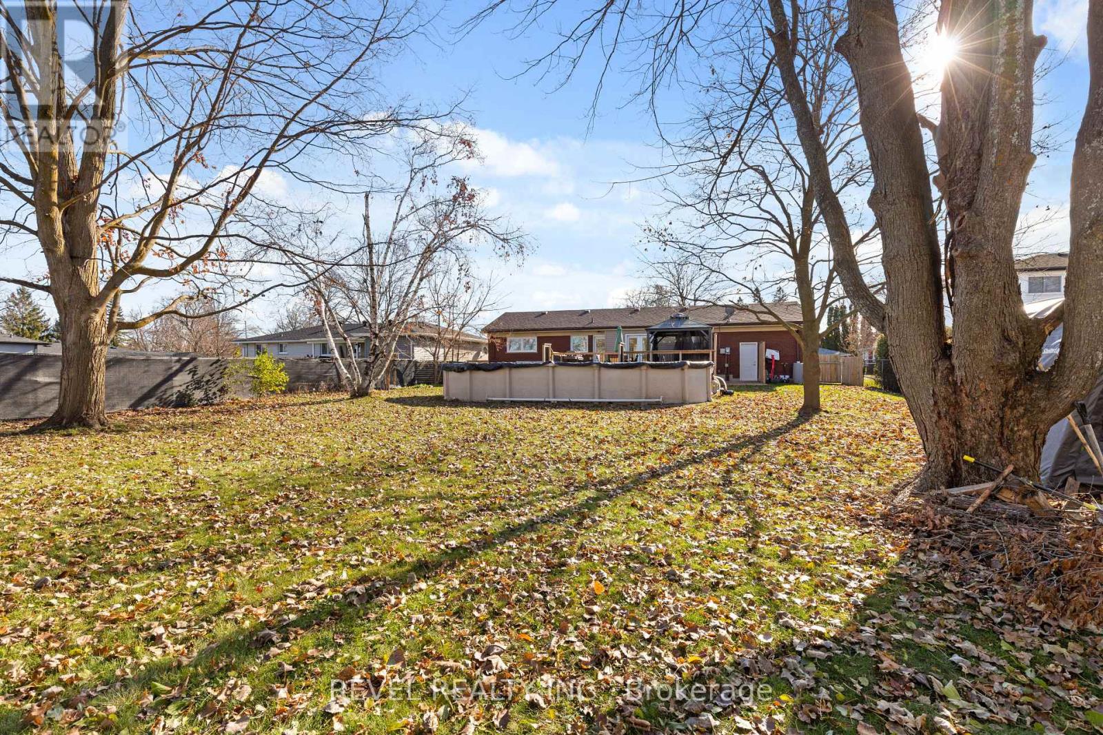 24 Weldon Court, Kawartha Lakes (Lindsay), Ontario  K9V 4P1 - Photo 44 - X12558566