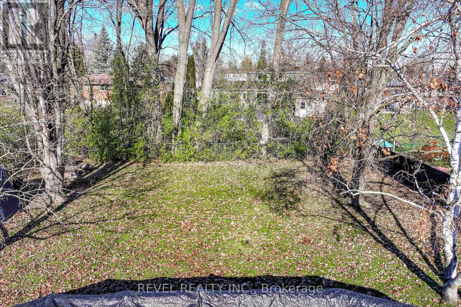 24 Weldon Court, Kawartha Lakes (Lindsay), Ontario  K9V 4P1 - Photo 46 - X12558566