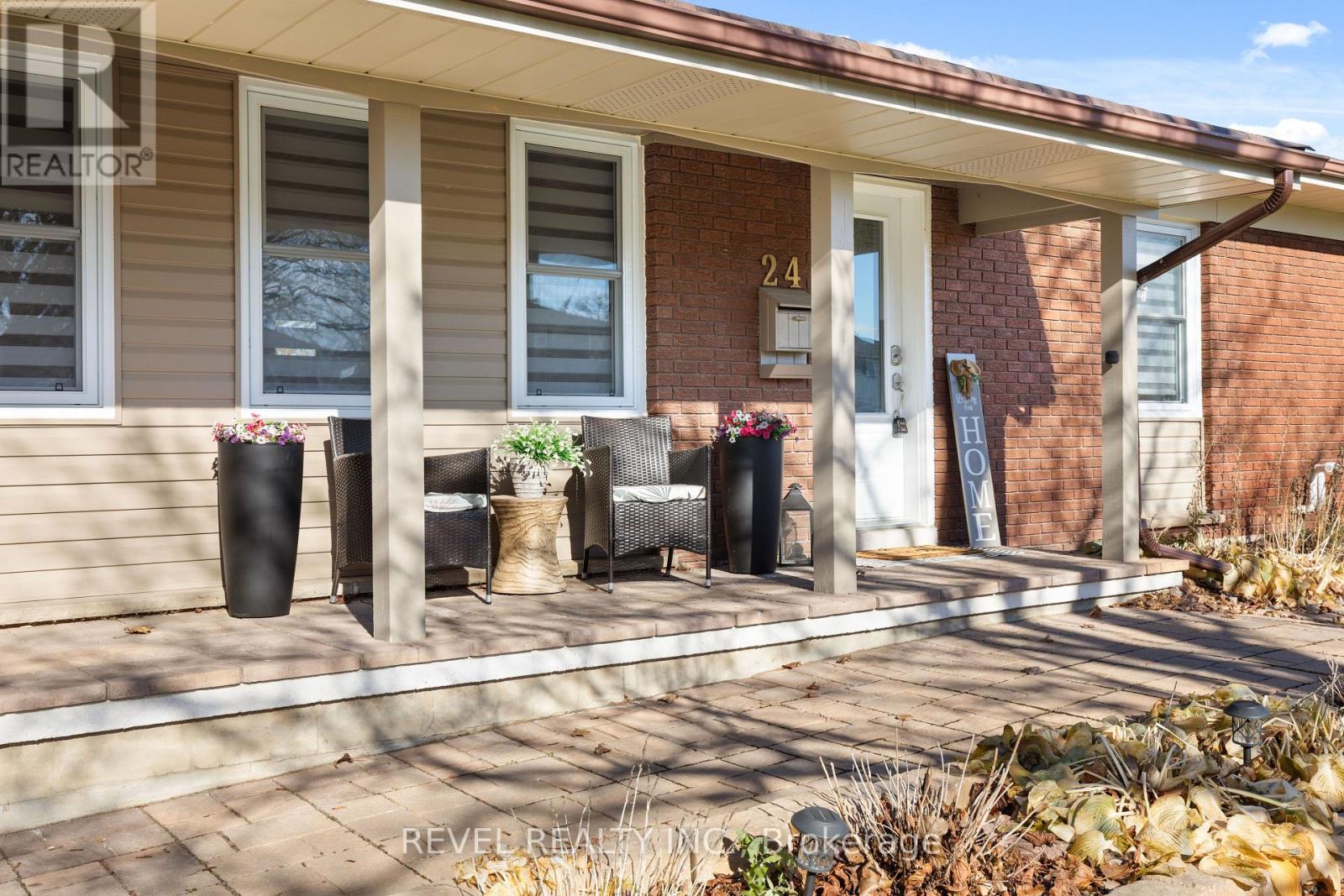 24 Weldon Court, Kawartha Lakes (Lindsay), Ontario  K9V 4P1 - Photo 7 - X12558566