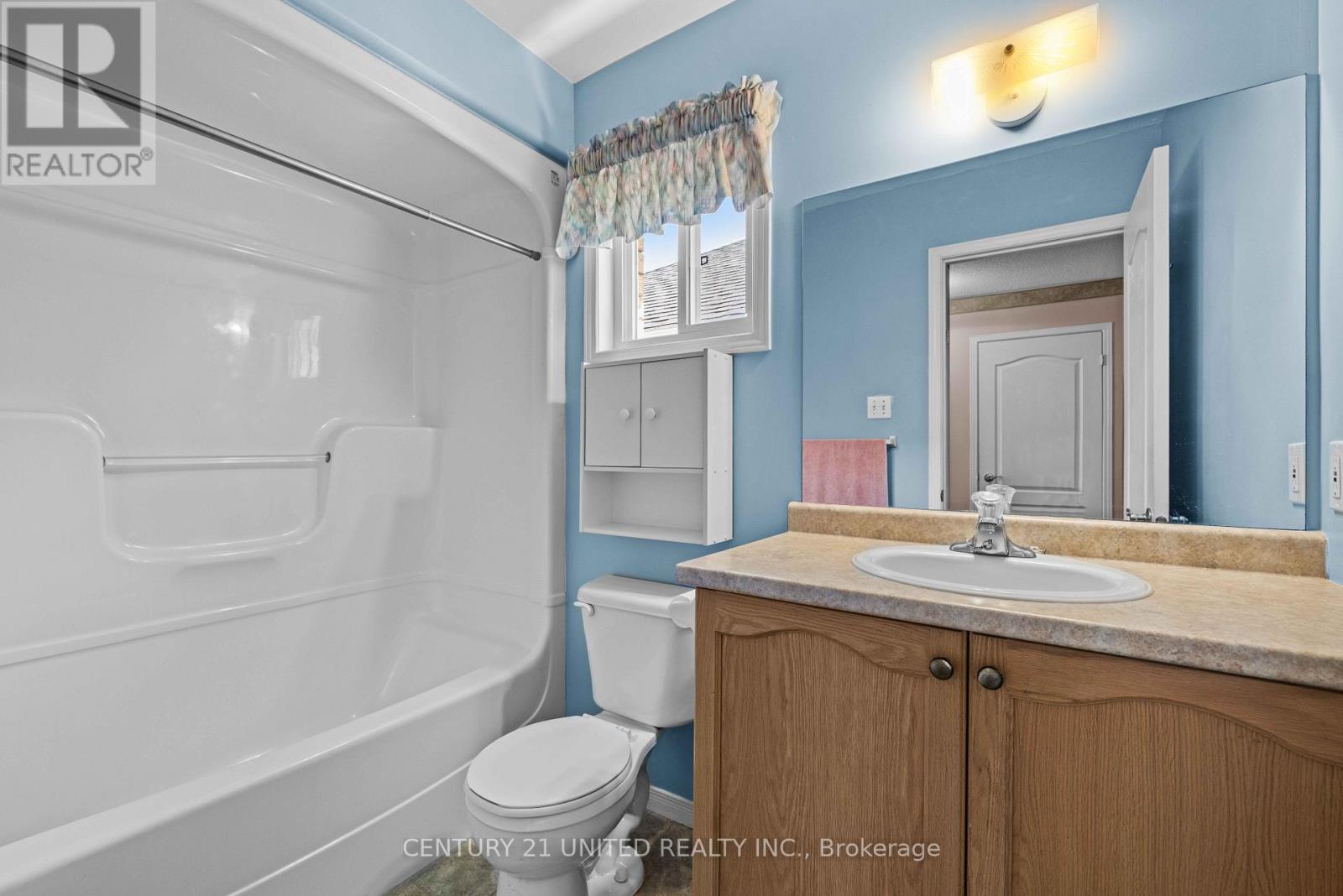 931 Ralphson Crescent, Peterborough (Otonabee Ward 1), Ontario  K9J 8R5 - Photo 14 - X12558644