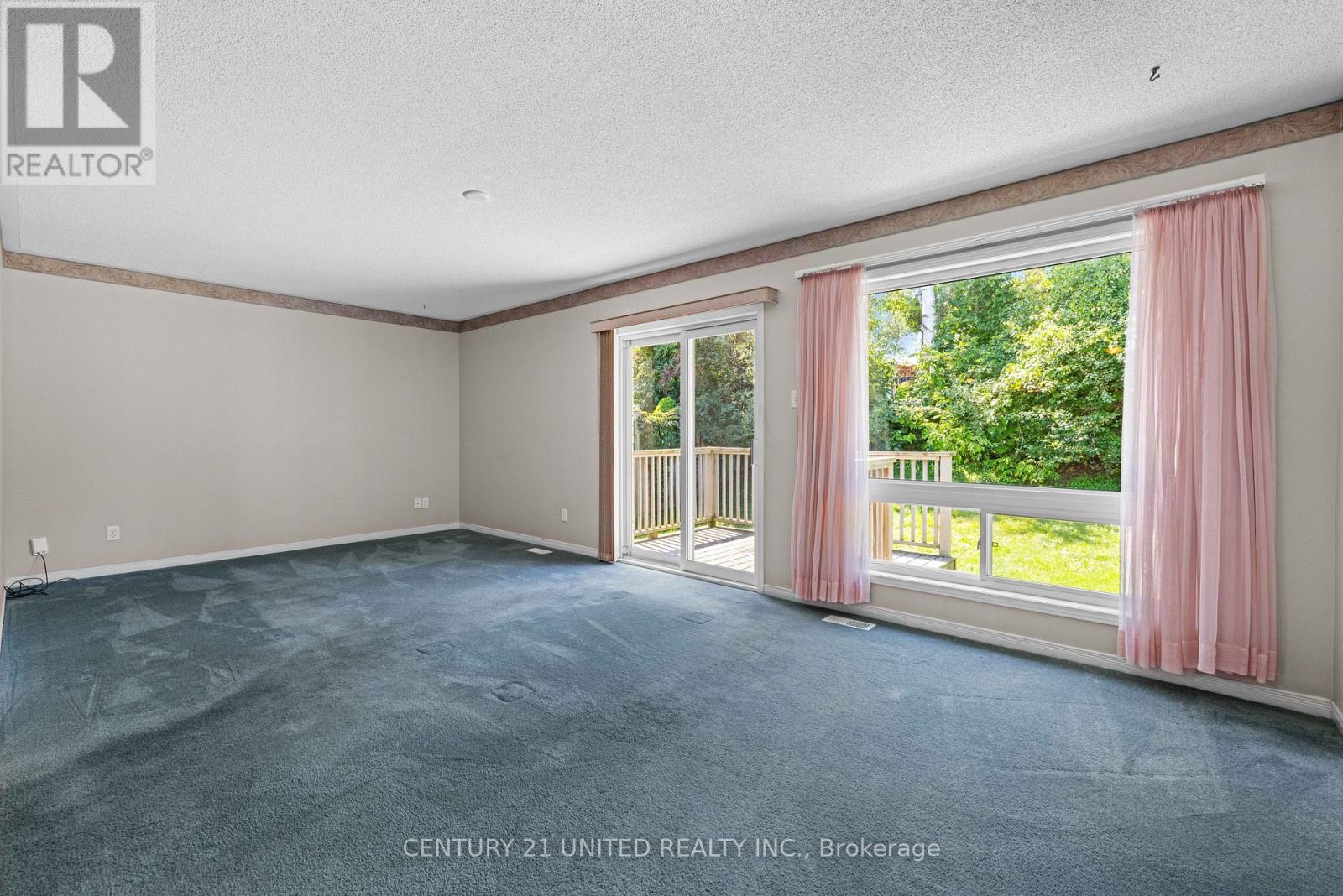 931 Ralphson Crescent, Peterborough (Otonabee Ward 1), Ontario  K9J 8R5 - Photo 22 - X12558644