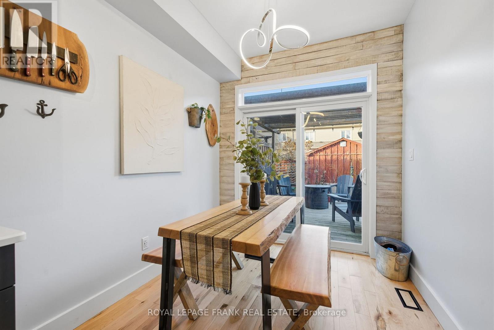 18 Deacon Crescent, Kawartha Lakes (Lindsay), Ontario  K9V 0L4 - Photo 14 - X12558984