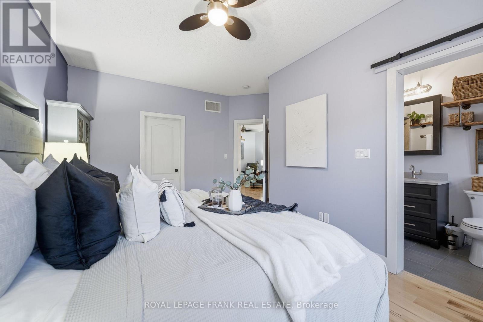 18 Deacon Crescent, Kawartha Lakes (Lindsay), Ontario  K9V 0L4 - Photo 18 - X12558984