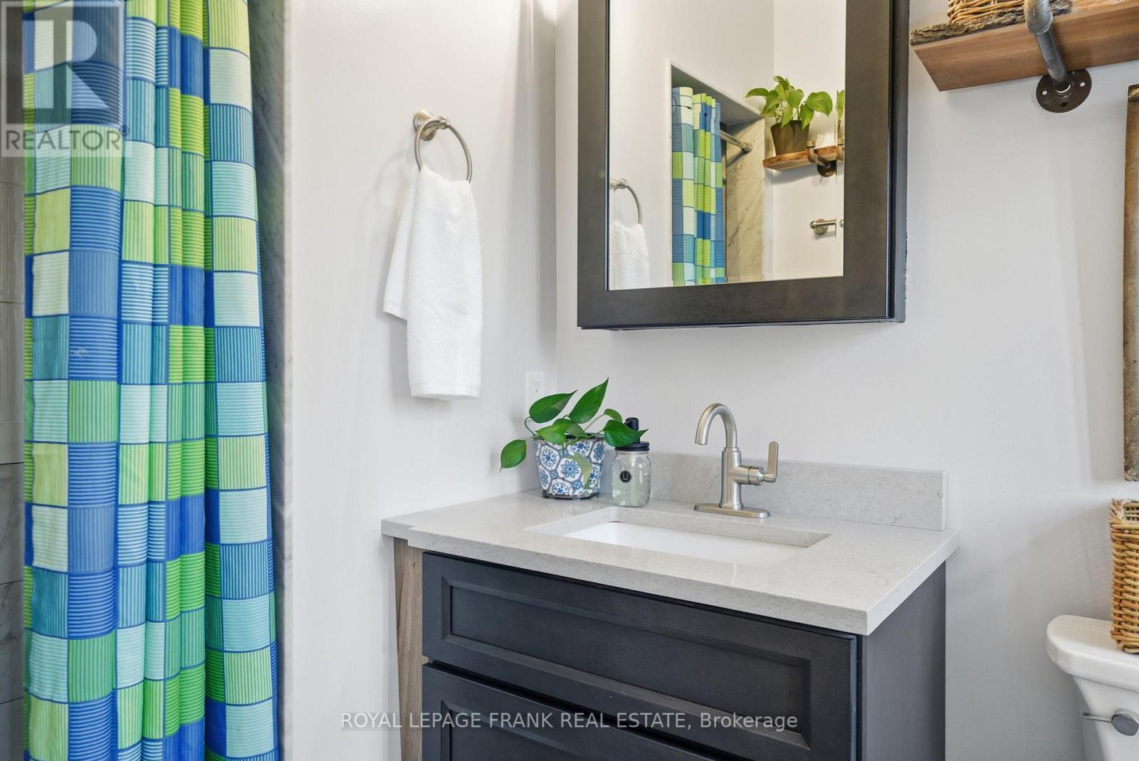 18 Deacon Crescent, Kawartha Lakes (Lindsay), Ontario  K9V 0L4 - Photo 19 - X12558984