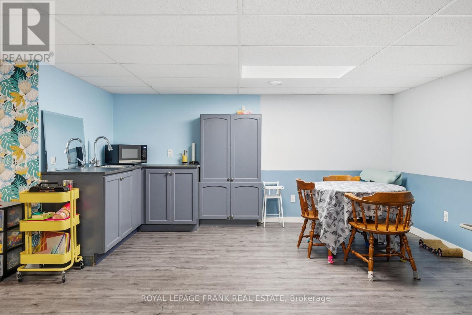 18 Deacon Crescent, Kawartha Lakes (Lindsay), Ontario  K9V 0L4 - Photo 27 - X12558984