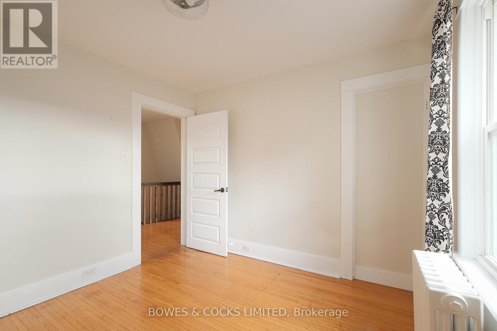 530 Chamberlain Street, Peterborough (Town Ward 3), Ontario  K9J 4L5 - Photo 13 - X12559840