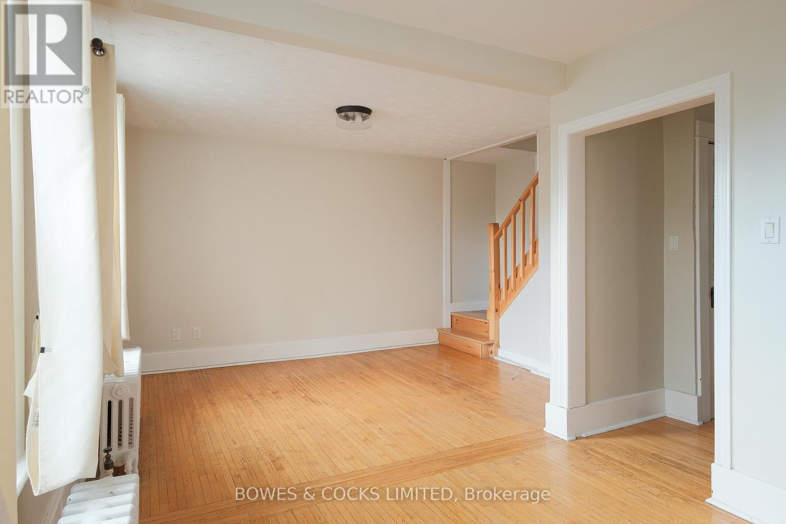 530 Chamberlain Street, Peterborough (Town Ward 3), Ontario  K9J 4L5 - Photo 16 - X12559840