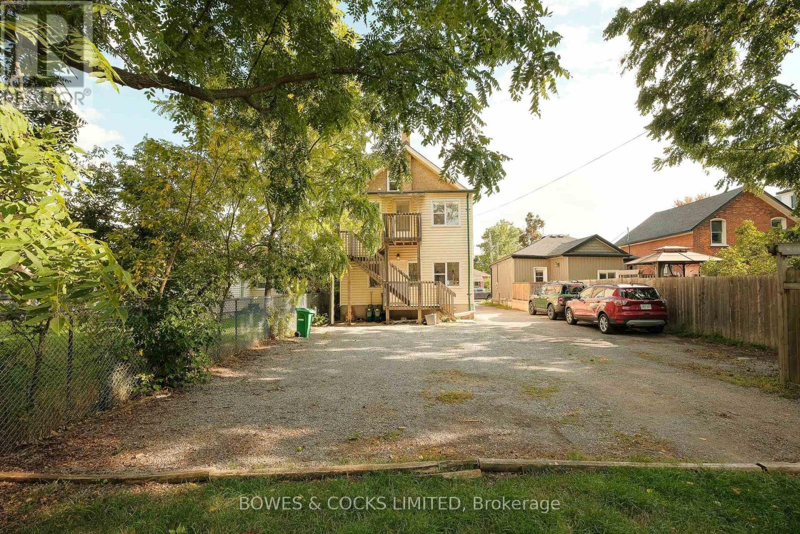 530 Chamberlain Street, Peterborough (Town Ward 3), Ontario  K9J 4L5 - Photo 30 - X12559840