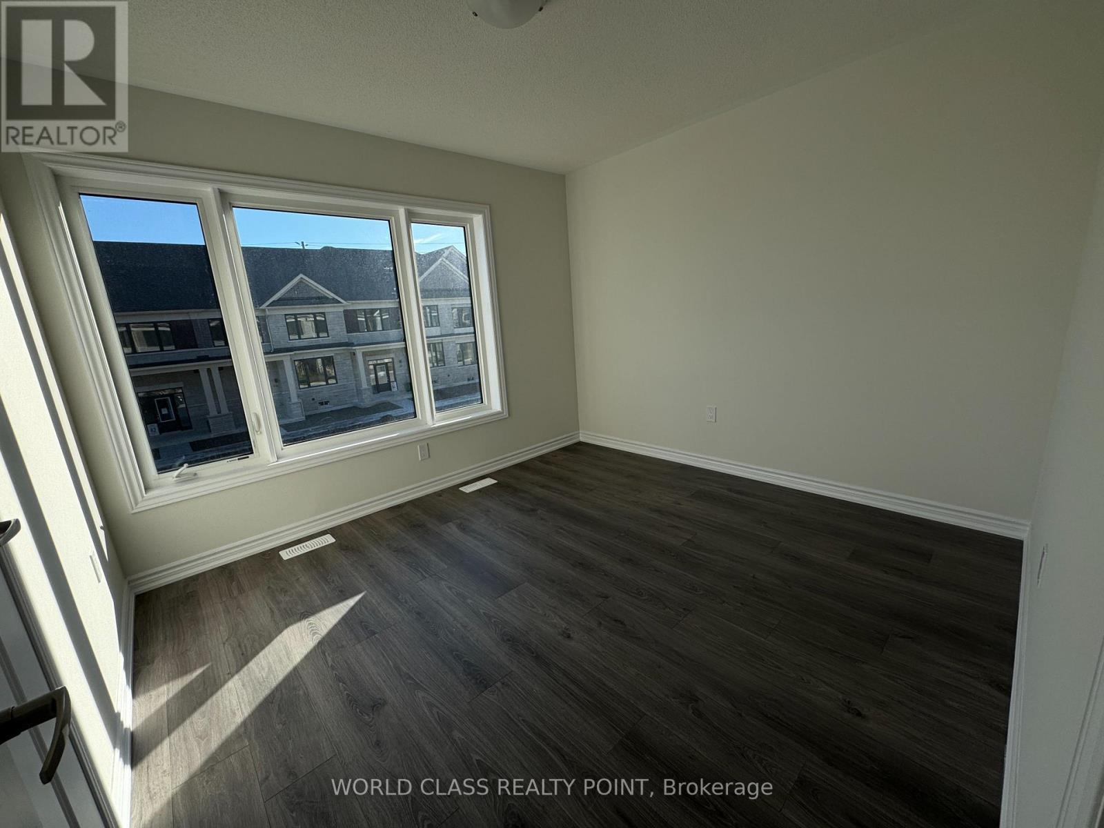 168 Alcorn Drive, Kawartha Lakes (Lindsay), Ontario  K9V 0T2 - Photo 17 - X12560008