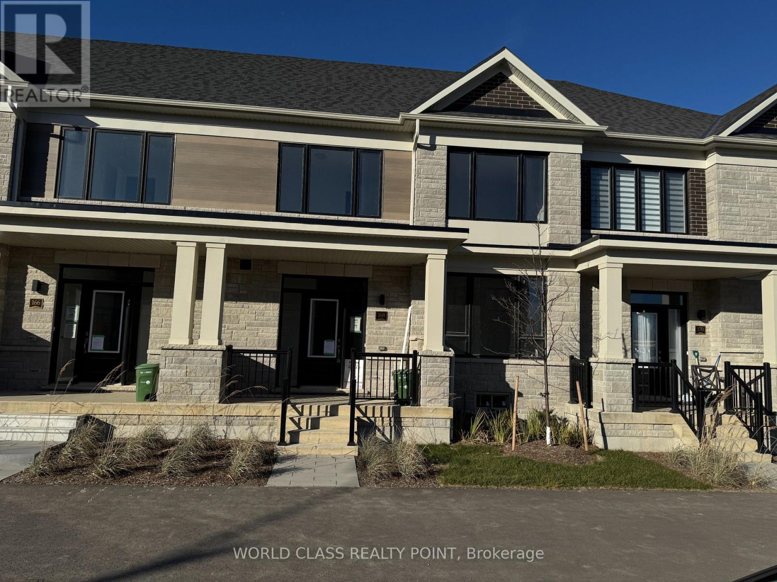 168 Alcorn Drive, Kawartha Lakes (Lindsay), Ontario  K9V 0T2 - Photo 2 - X12560008