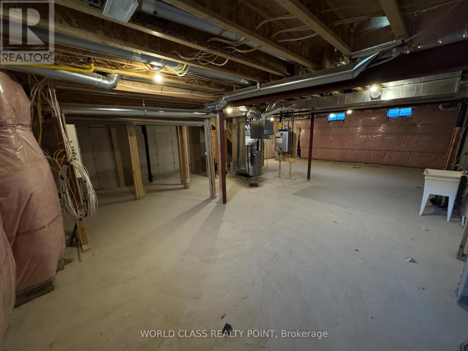 168 Alcorn Drive, Kawartha Lakes (Lindsay), Ontario  K9V 0T2 - Photo 35 - X12560008