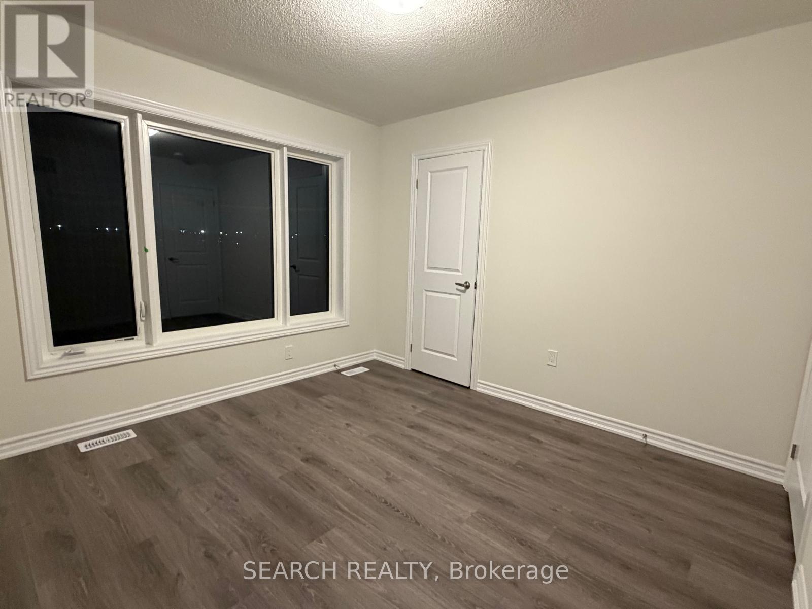 293 Lindsay Street N, Kawartha Lakes (Lindsay), Ontario  K9V 0T4 - Photo 13 - X12560030