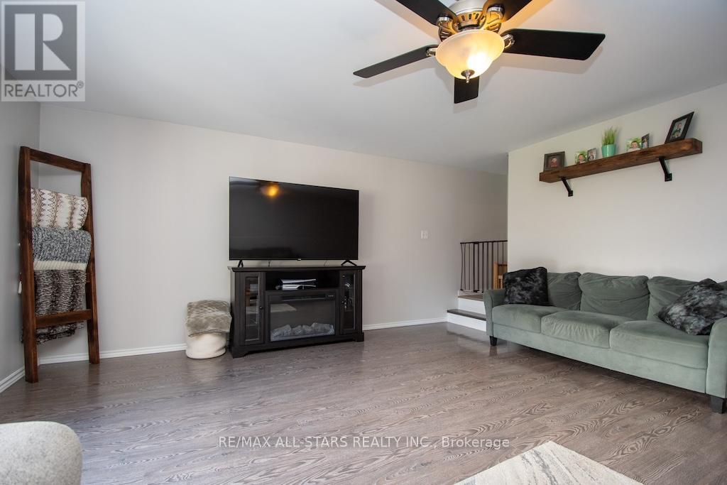 88 Golden Mile Road, Kawartha Lakes (Ops), Ontario  K9V 4R5 - Photo 19 - X12560300