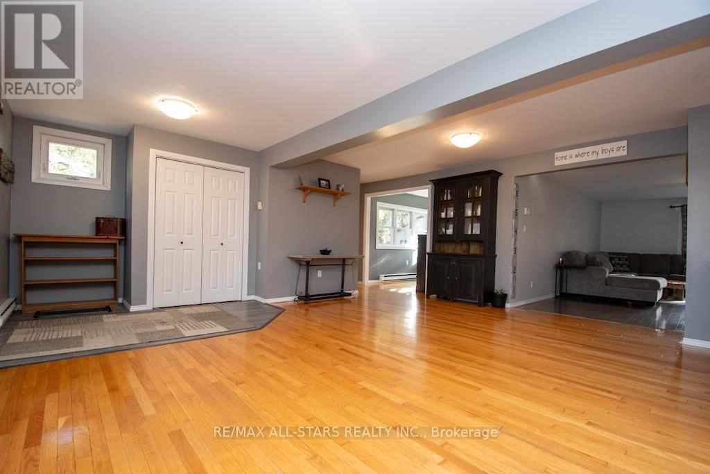 88 Golden Mile Road, Kawartha Lakes (Ops), Ontario  K9V 4R5 - Photo 5 - X12560300