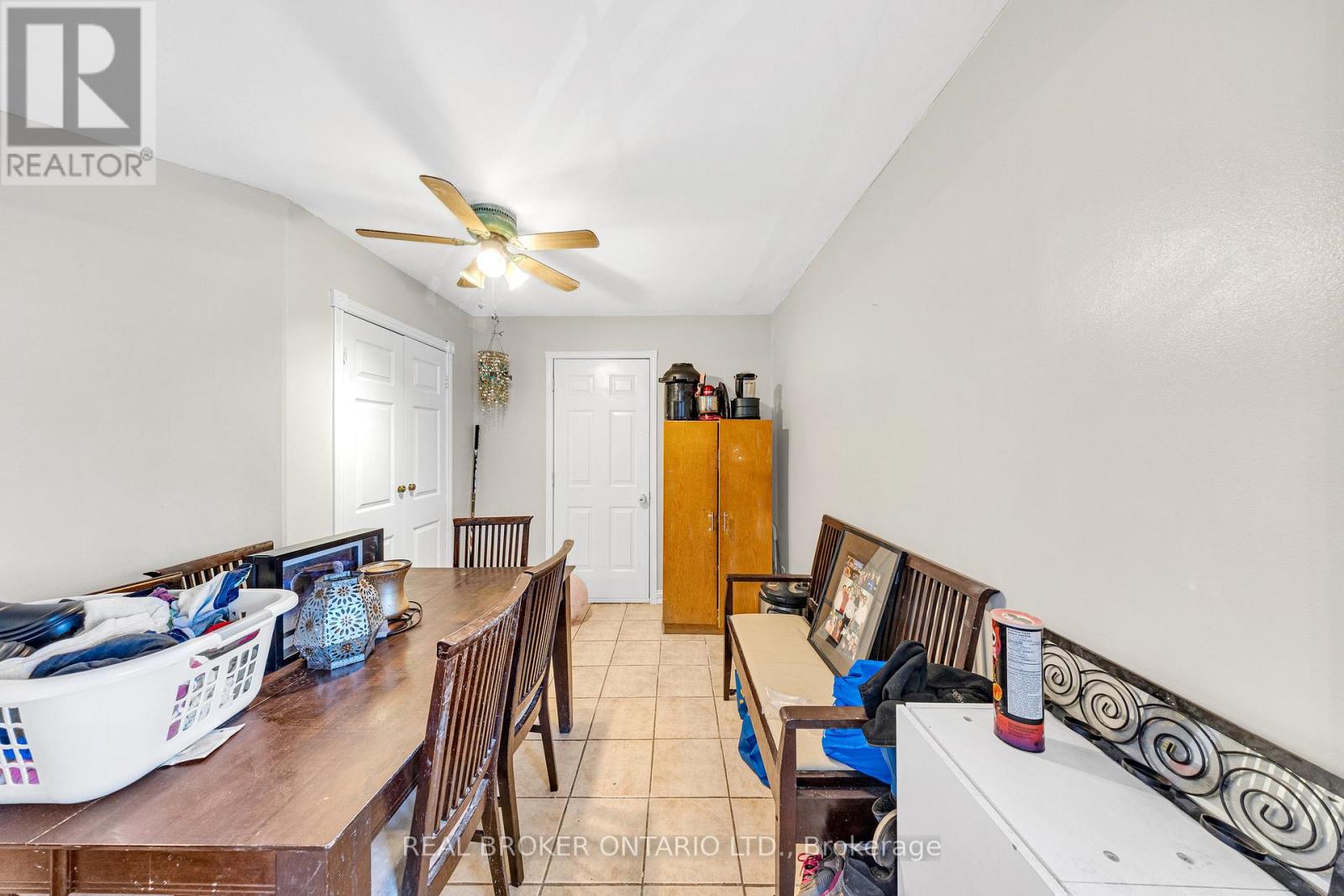 710 Cameron Street, Peterborough Central (North), Ontario  K9J 3Z8 - Photo 15 - X12561298