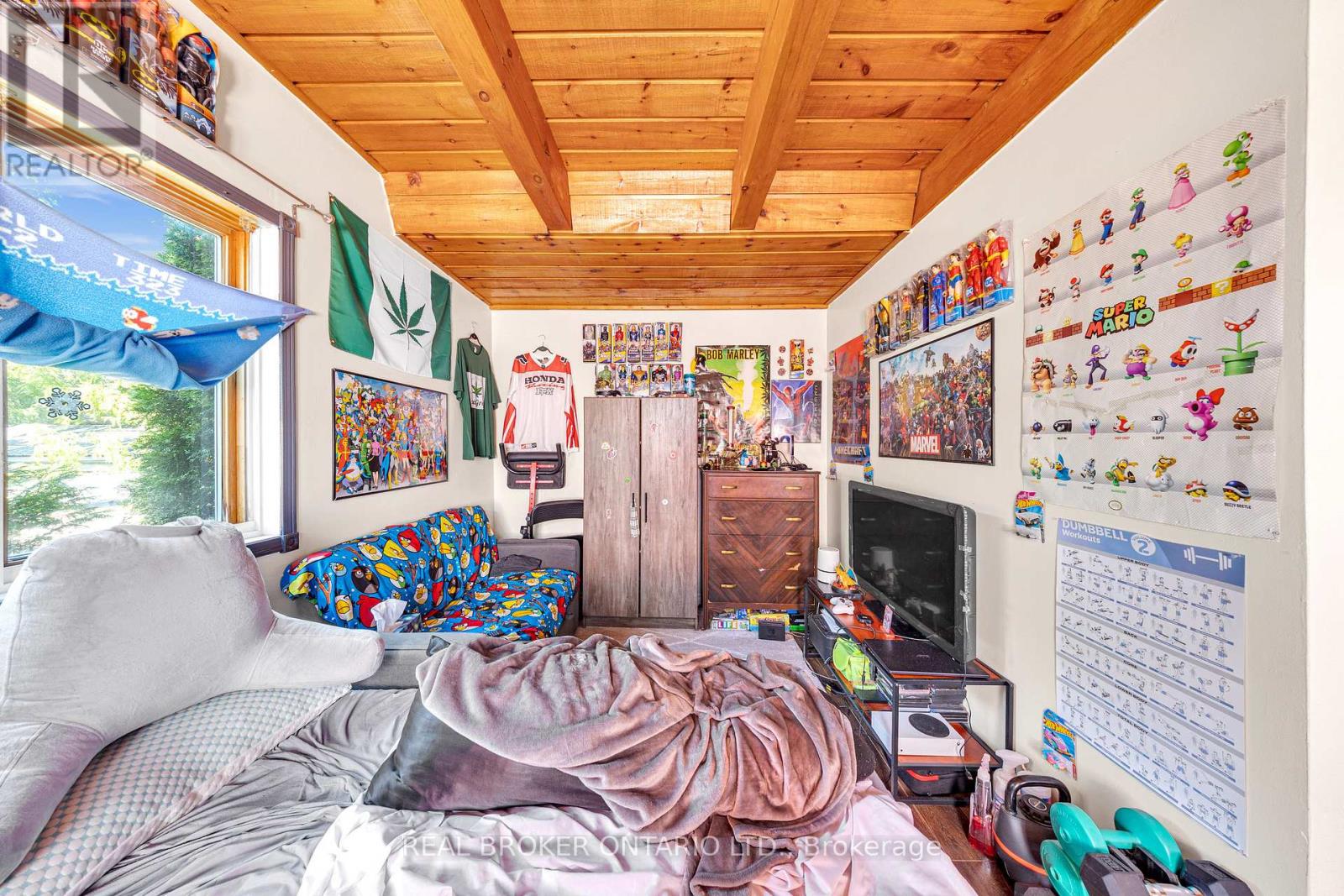 710 Cameron Street, Peterborough Central (North), Ontario  K9J 3Z8 - Photo 37 - X12561298