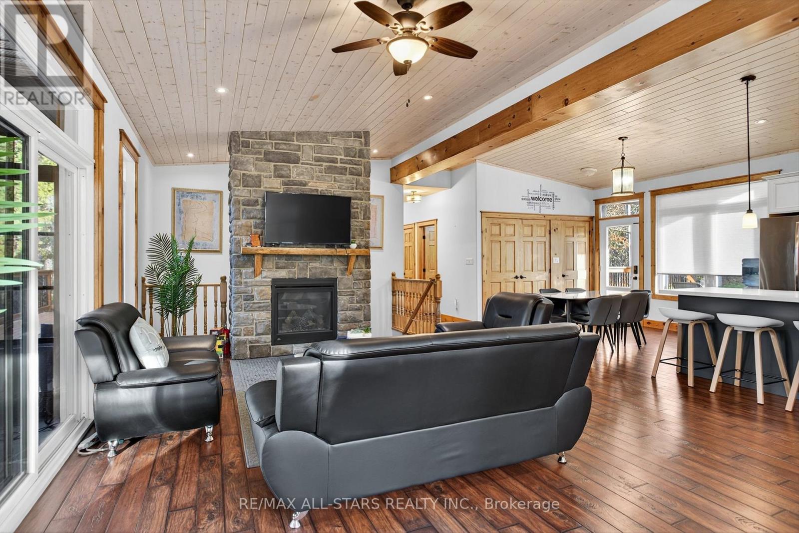 38 Pheasant Street, Kawartha Lakes (Emily), Ontario  K0L 2W0 - Photo 11 - X12561902