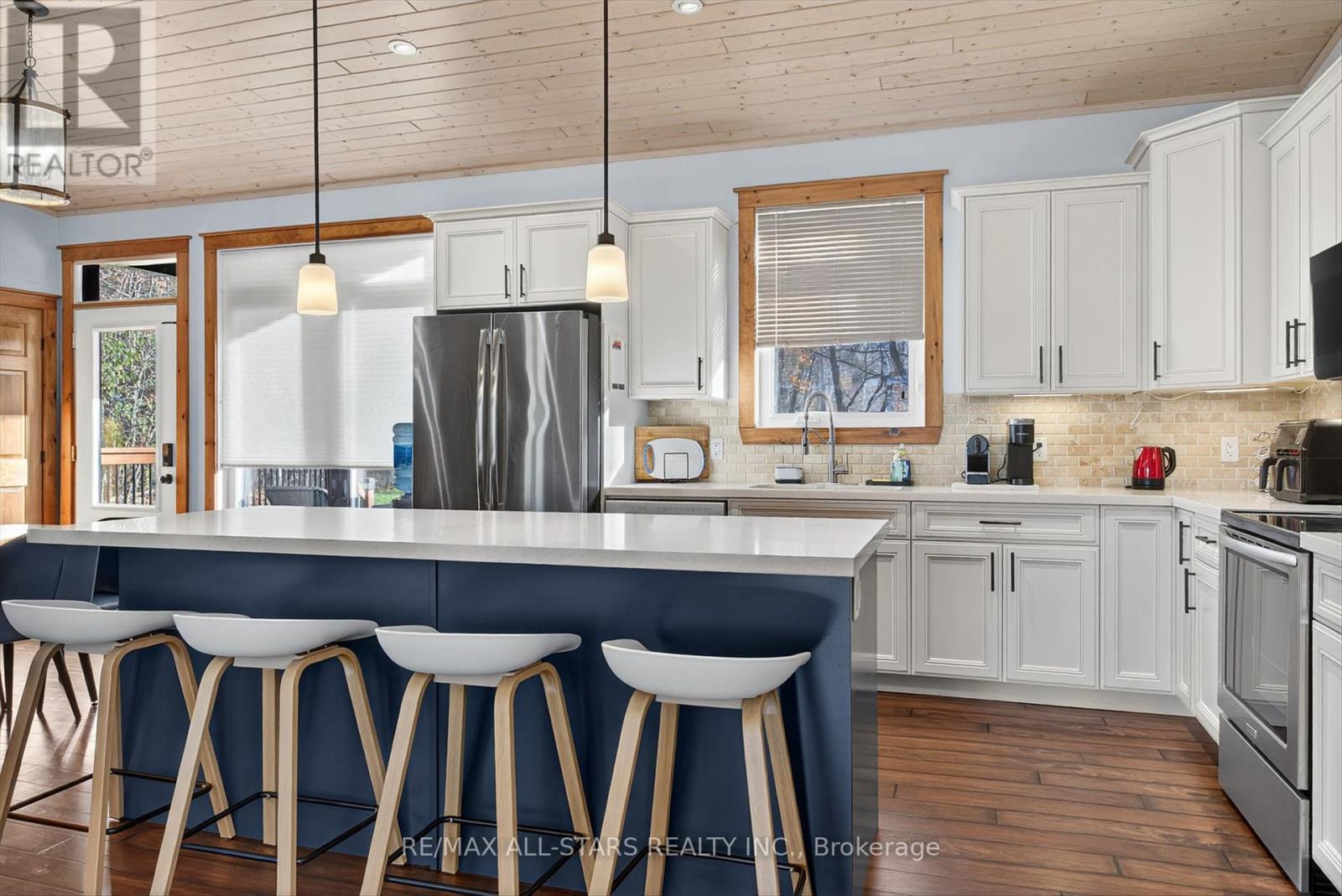 38 Pheasant Street, Kawartha Lakes (Emily), Ontario  K0L 2W0 - Photo 15 - X12561902