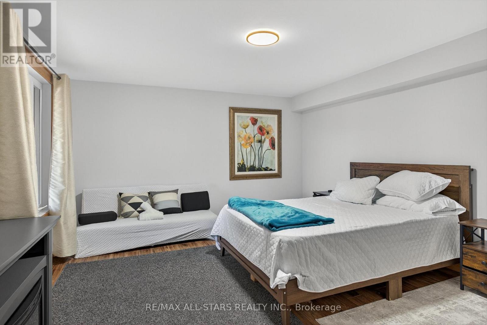 38 Pheasant Street, Kawartha Lakes (Emily), Ontario  K0L 2W0 - Photo 30 - X12561902