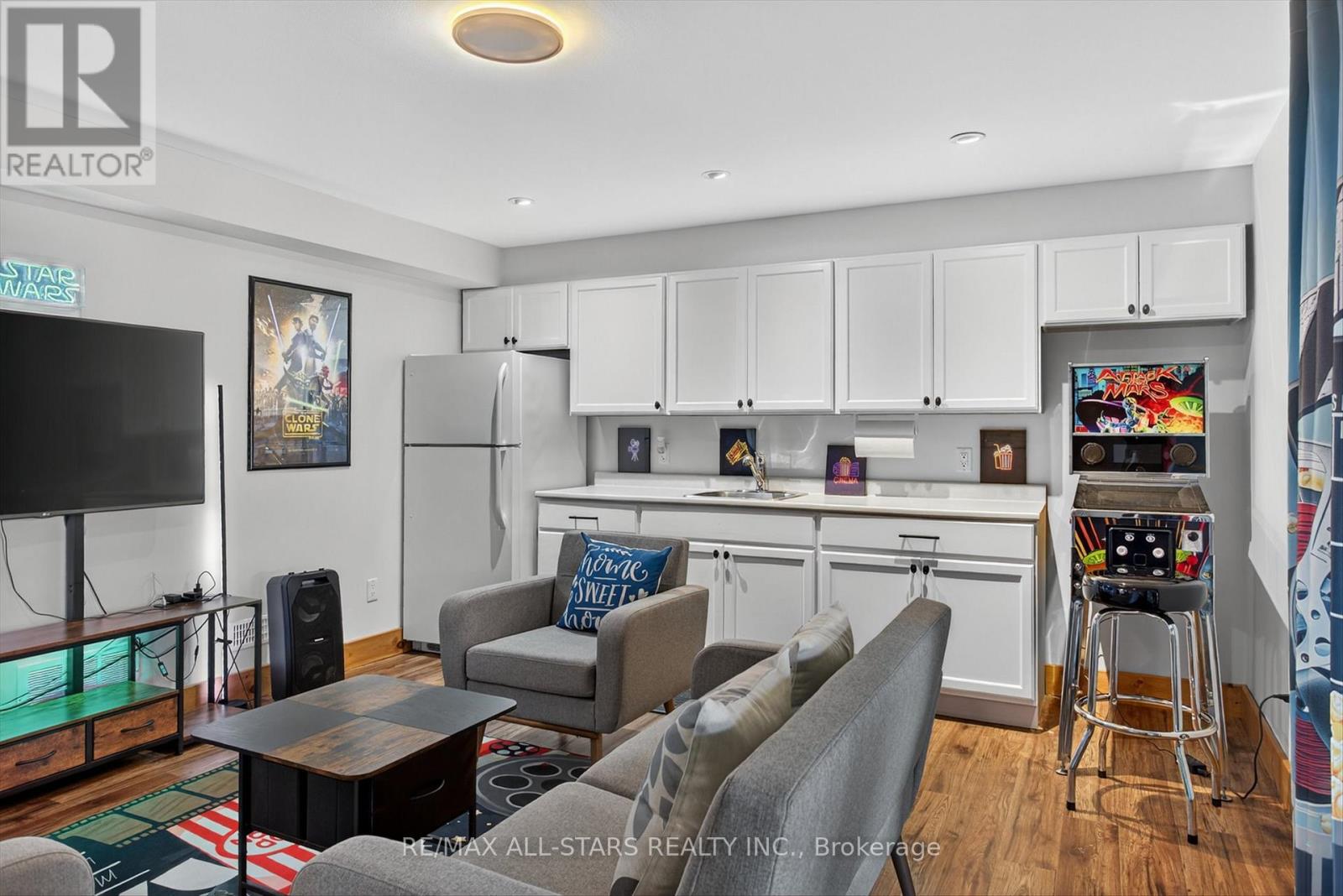 38 Pheasant Street, Kawartha Lakes (Emily), Ontario  K0L 2W0 - Photo 33 - X12561902