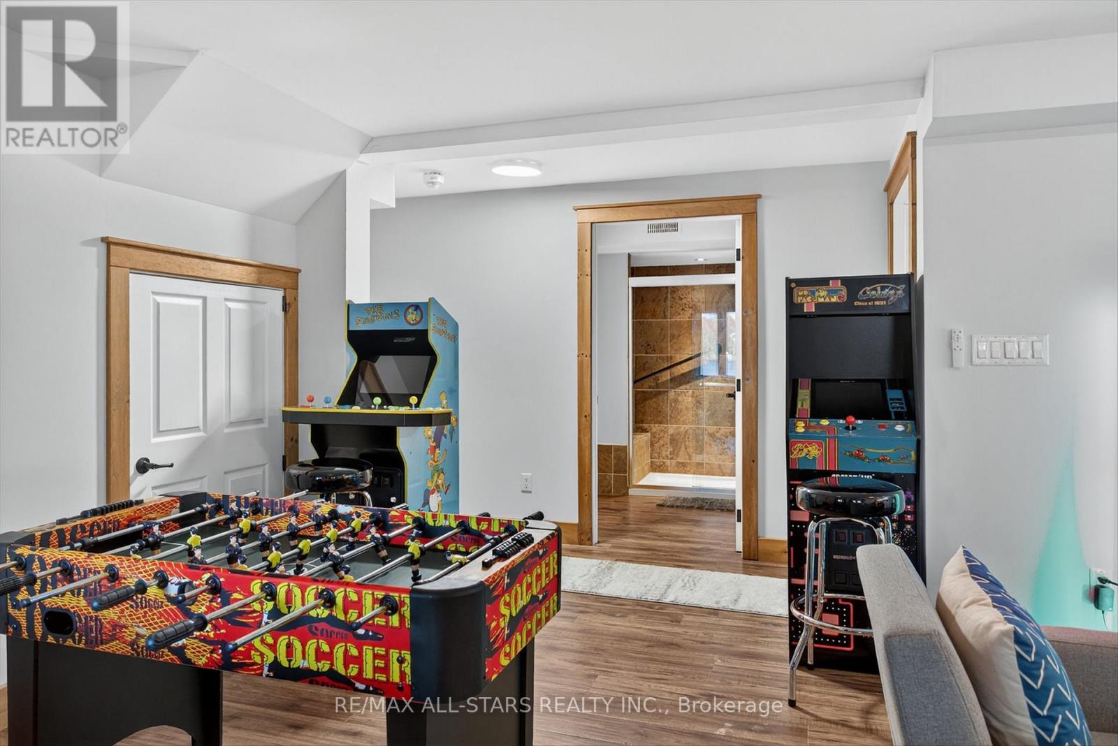 38 Pheasant Street, Kawartha Lakes (Emily), Ontario  K0L 2W0 - Photo 36 - X12561902