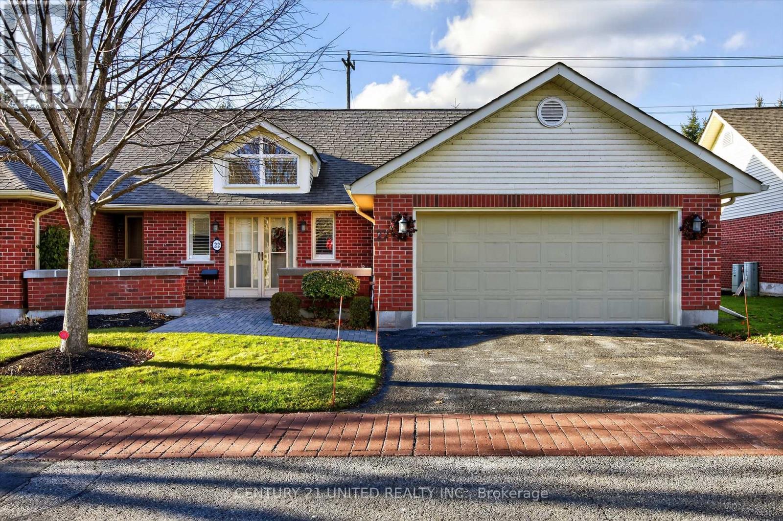 22 - 1121 Armour Road, Peterborough (Ashburnham Ward 4), Ontario  K9H 7N8 - Photo 1 - X12561952