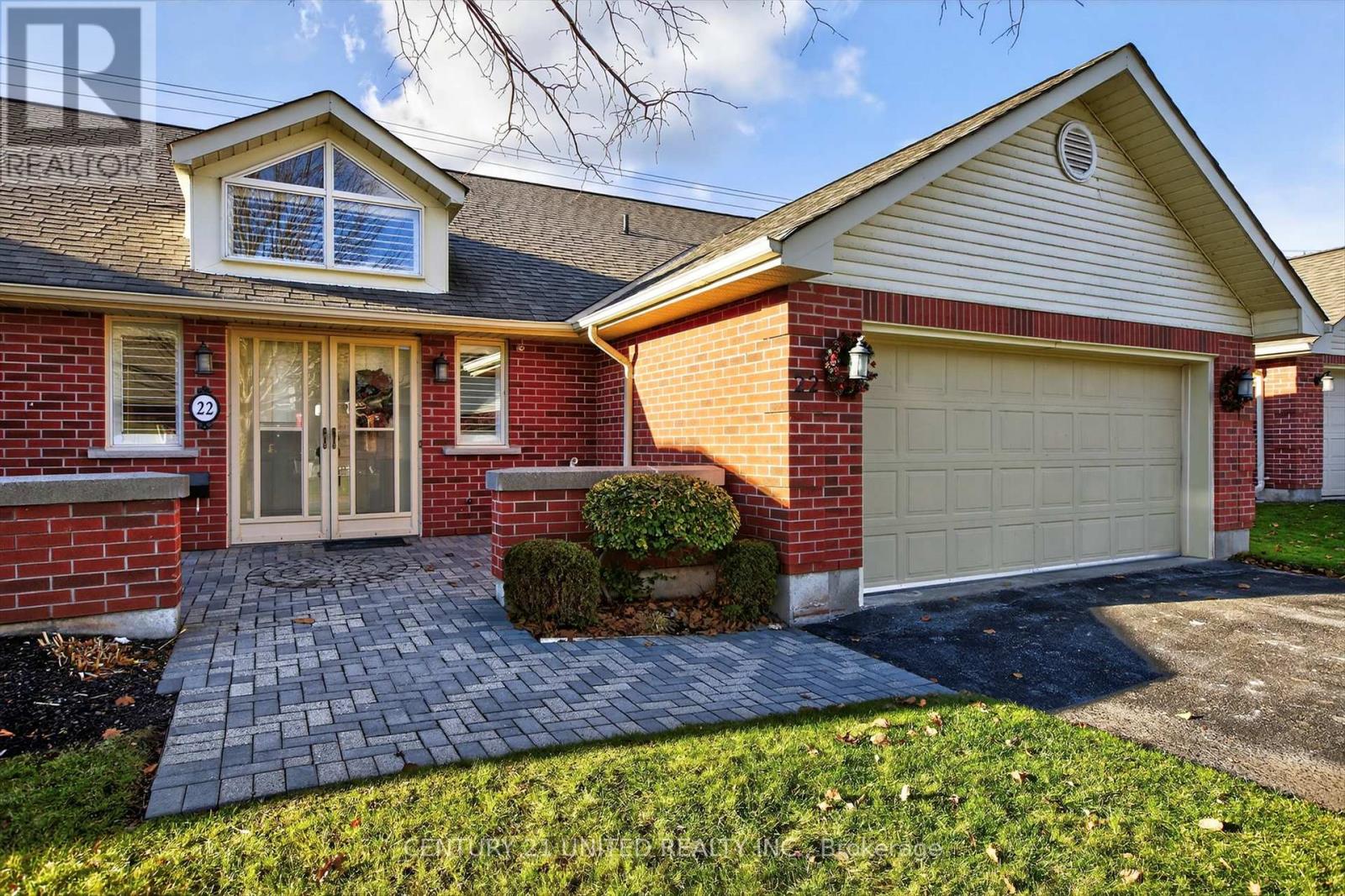 22 - 1121 Armour Road, Peterborough (Ashburnham Ward 4), Ontario  K9H 7N8 - Photo 2 - X12561952