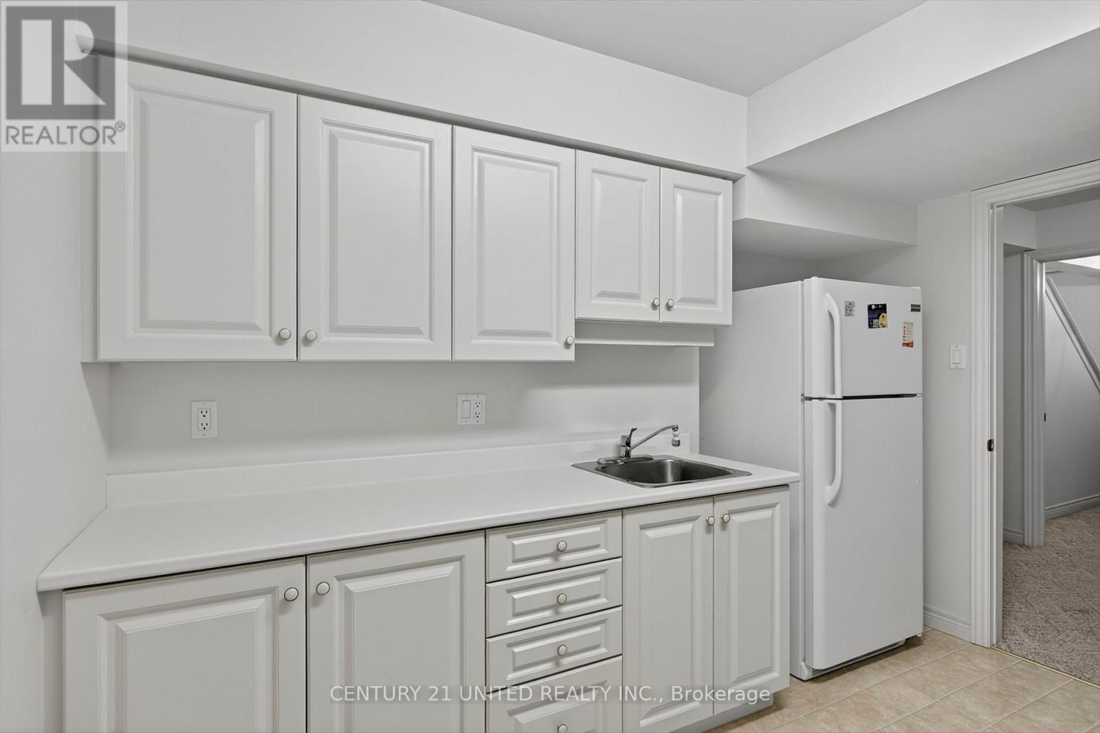 22 - 1121 Armour Road, Peterborough (Ashburnham Ward 4), Ontario  K9H 7N8 - Photo 23 - X12561952