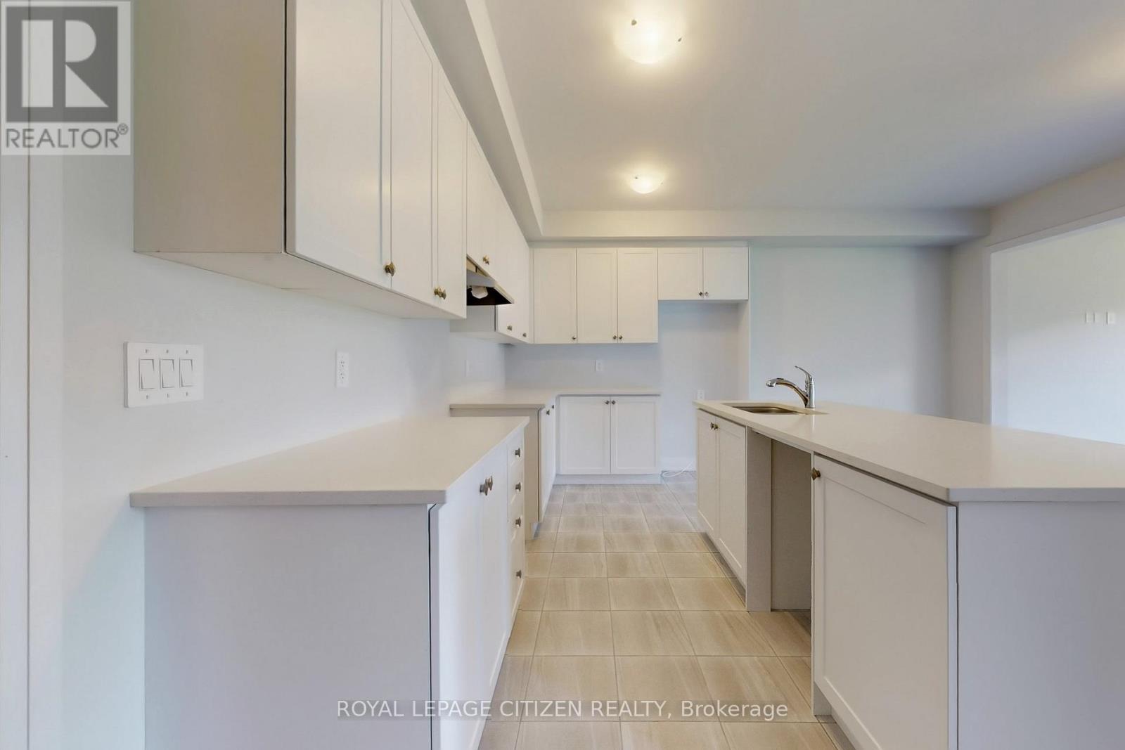 36 Corley Street, Kawartha Lakes (Lindsay), Ontario  K9V 6K2 - Photo 16 - X12561776