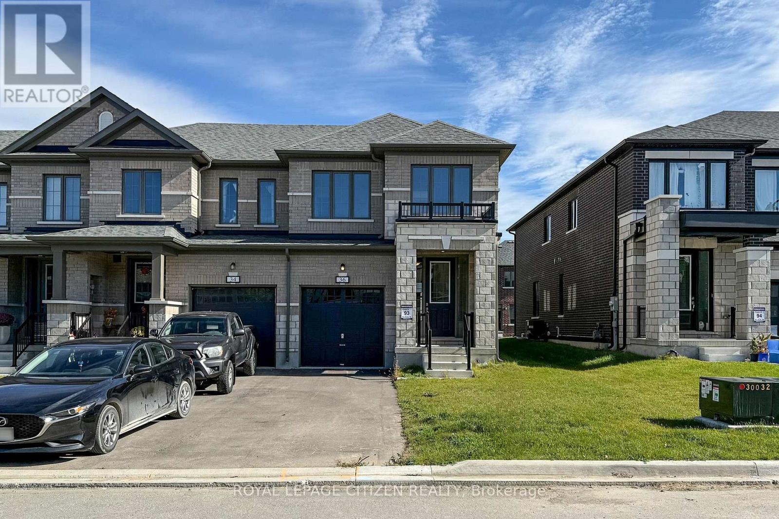 36 Corley Street, Kawartha Lakes (Lindsay), Ontario  K9V 6K2 - Photo 2 - X12561776