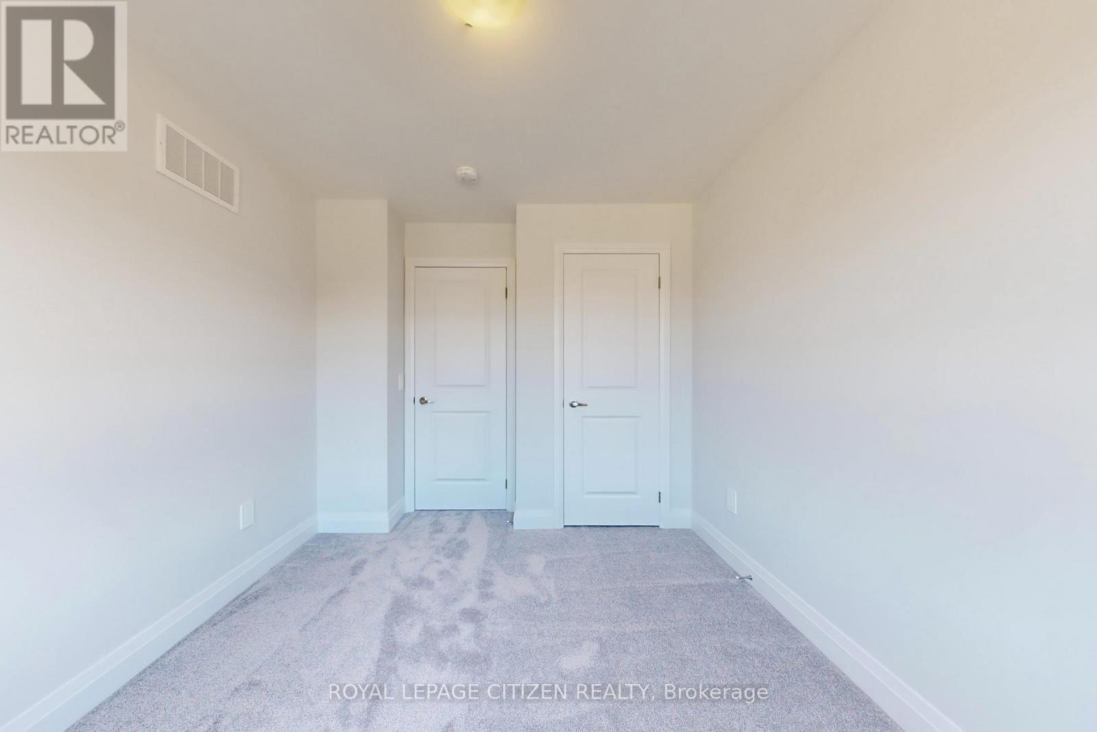 36 Corley Street, Kawartha Lakes (Lindsay), Ontario  K9V 6K2 - Photo 35 - X12561776