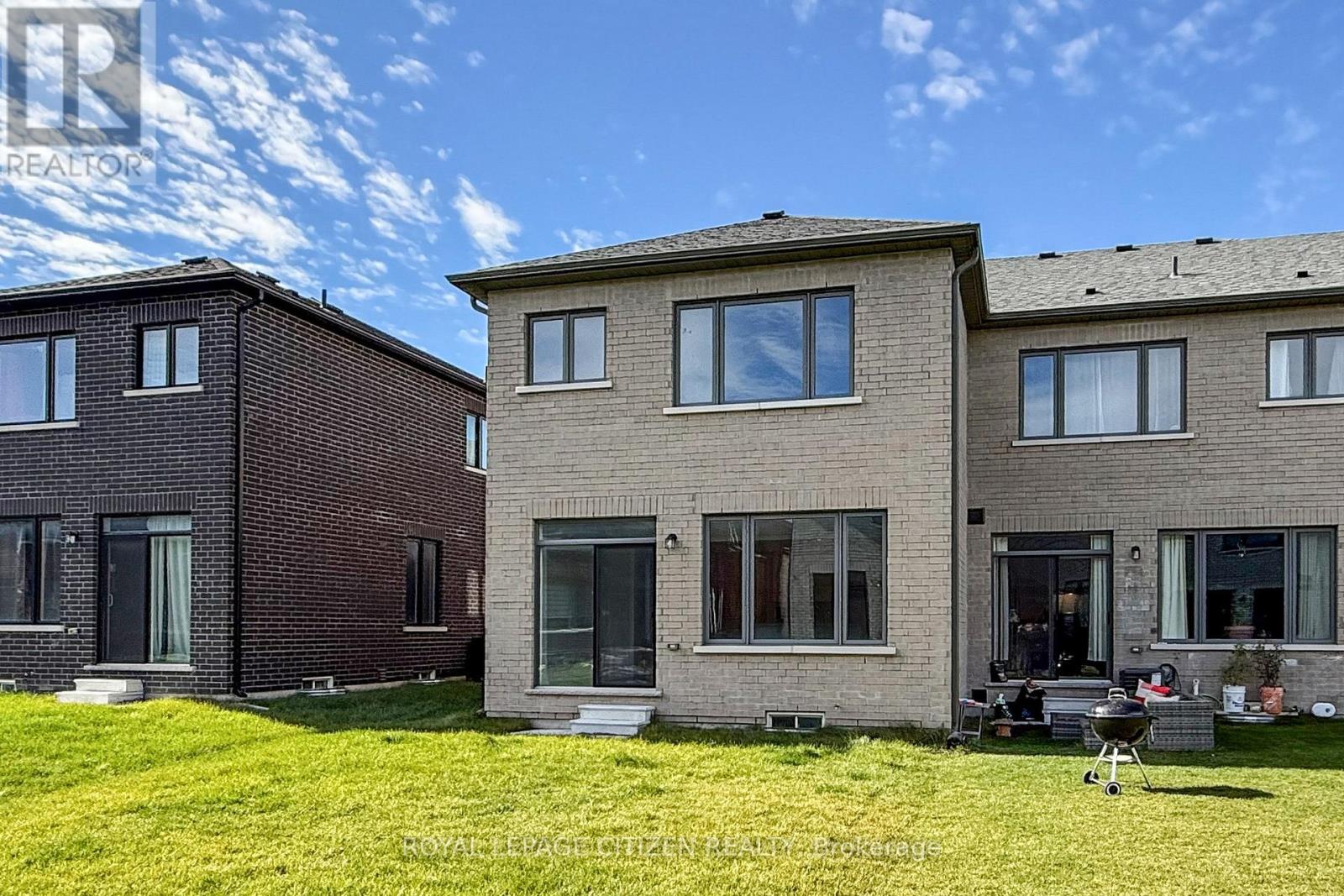 36 Corley Street, Kawartha Lakes (Lindsay), Ontario  K9V 6K2 - Photo 47 - X12561776