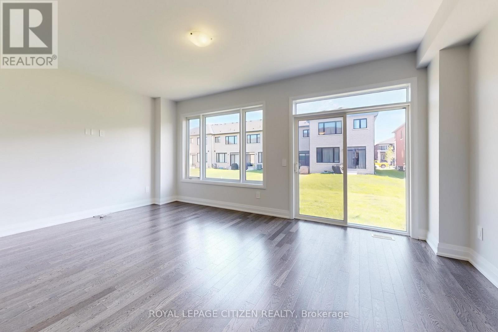 36 Corley Street, Kawartha Lakes (Lindsay), Ontario  K9V 6K2 - Photo 9 - X12561776