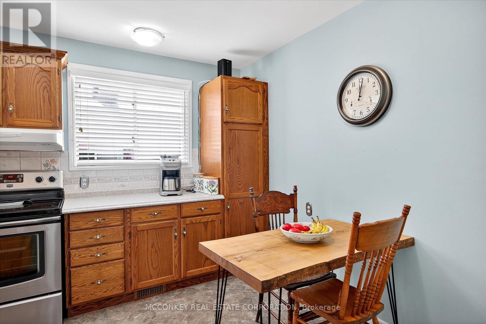 1216 Hilliard Street, Peterborough (Northcrest Ward 5), Ontario  K9H 7H9 - Photo 13 - X12562302