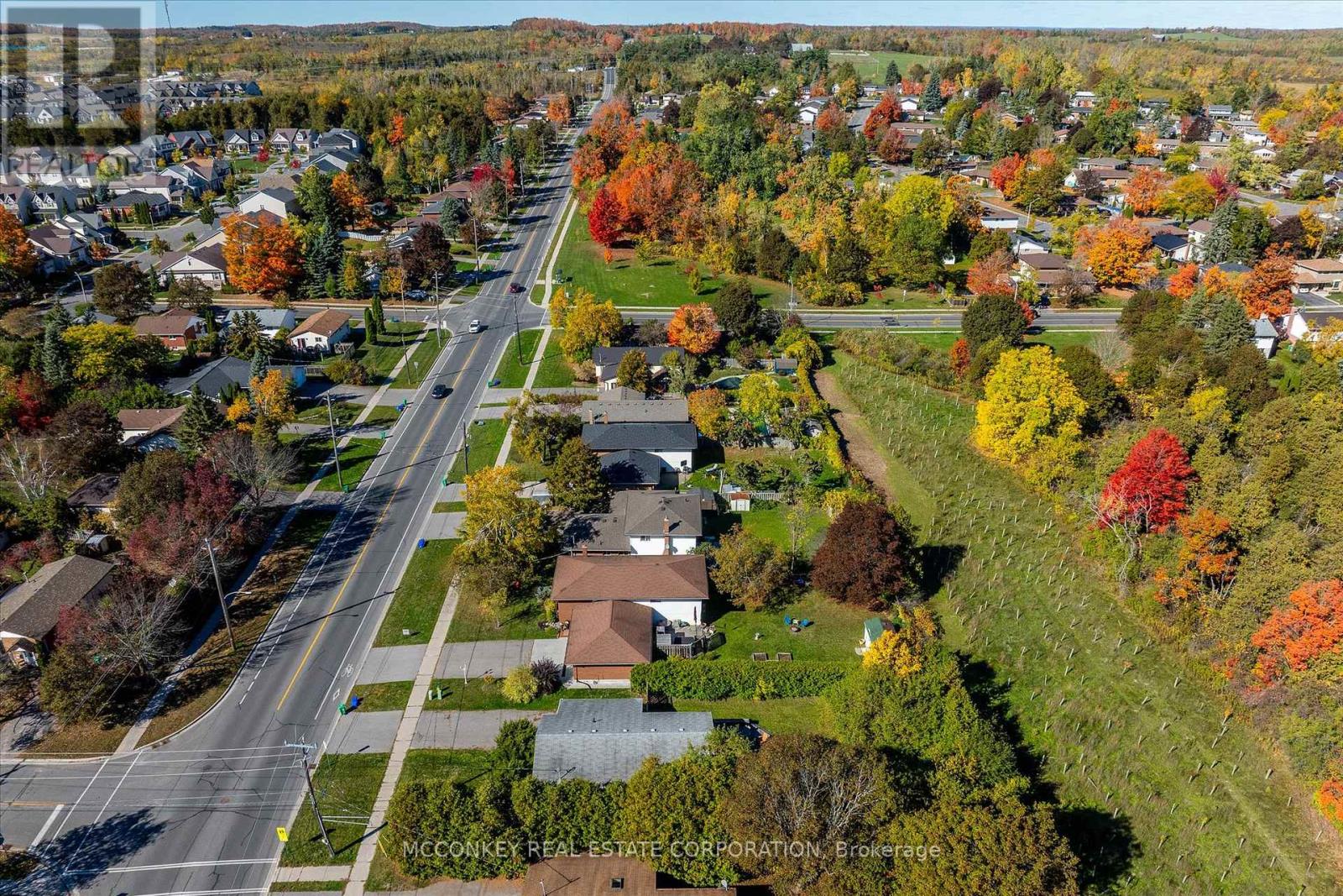 1216 Hilliard Street, Peterborough (Northcrest Ward 5), Ontario  K9H 7H9 - Photo 33 - X12562302