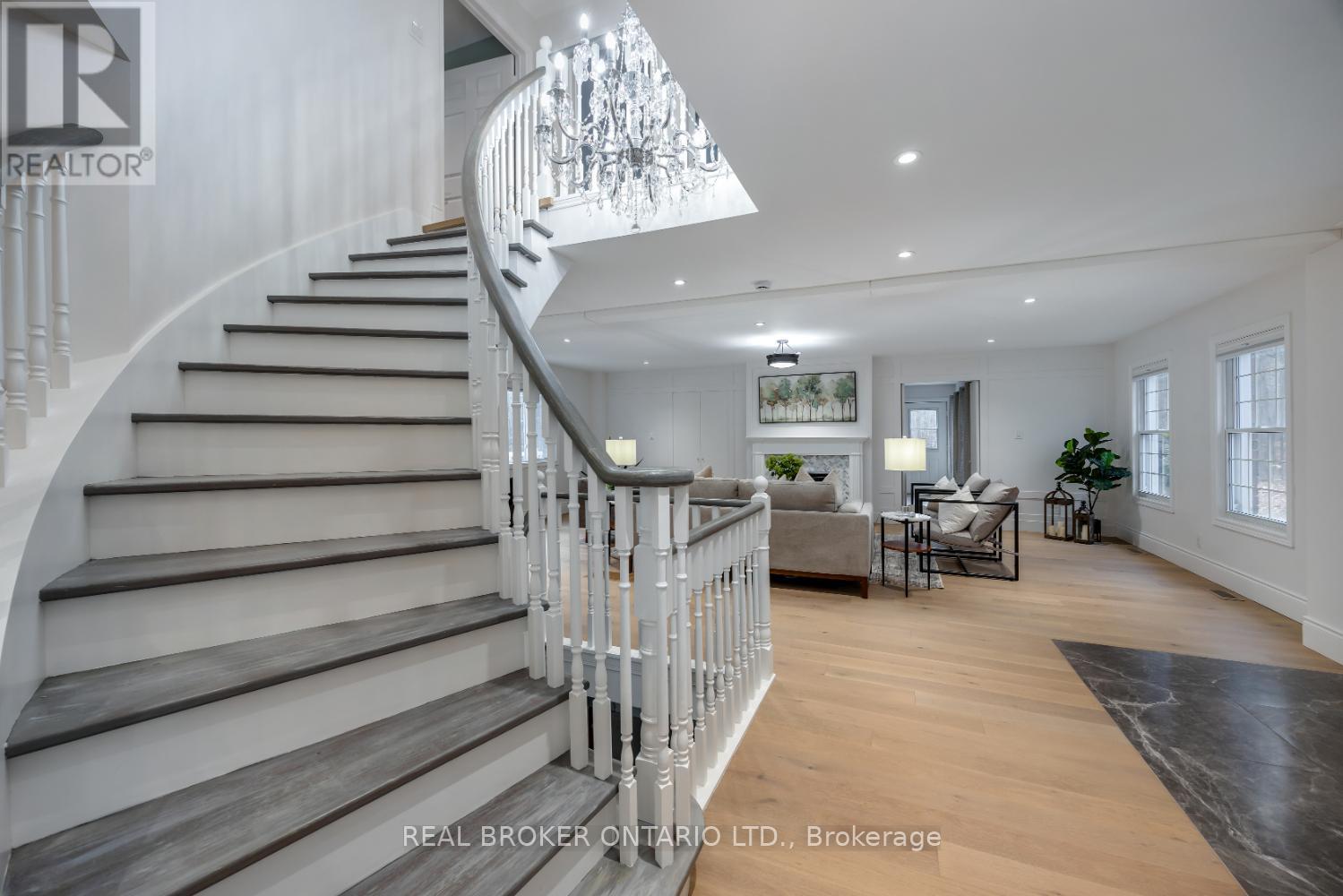 398 Sandy Hook Road, Kawartha Lakes (Manvers), Ontario  L0A 1K0 - Photo 25 - X12563490