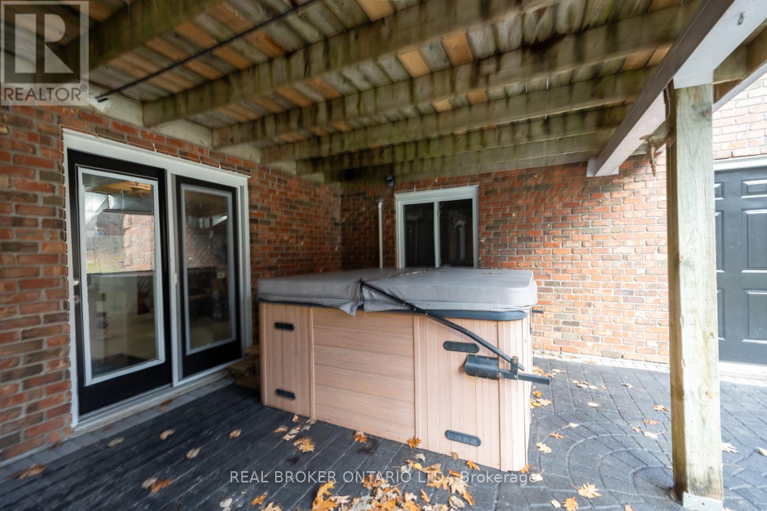 398 Sandy Hook Road, Kawartha Lakes (Manvers), Ontario  L0A 1K0 - Photo 49 - X12563490