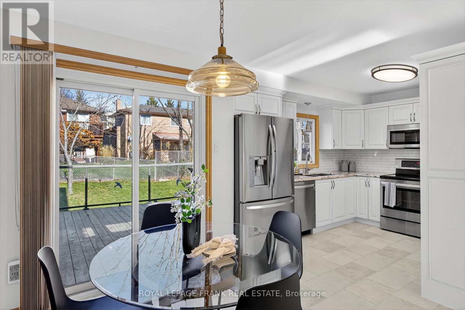 38 Clearview Court, Peterborough (Monaghan Ward 2), Ontario  K9K 2A3 - Photo 18 - X12563512