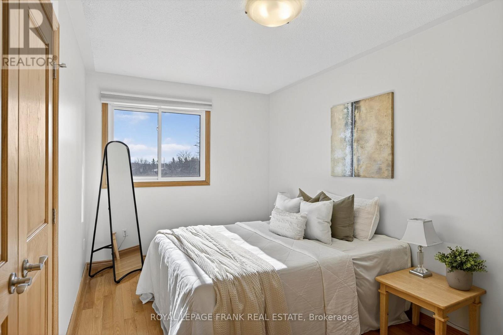 38 Clearview Court, Peterborough (Monaghan Ward 2), Ontario  K9K 2A3 - Photo 24 - X12563512