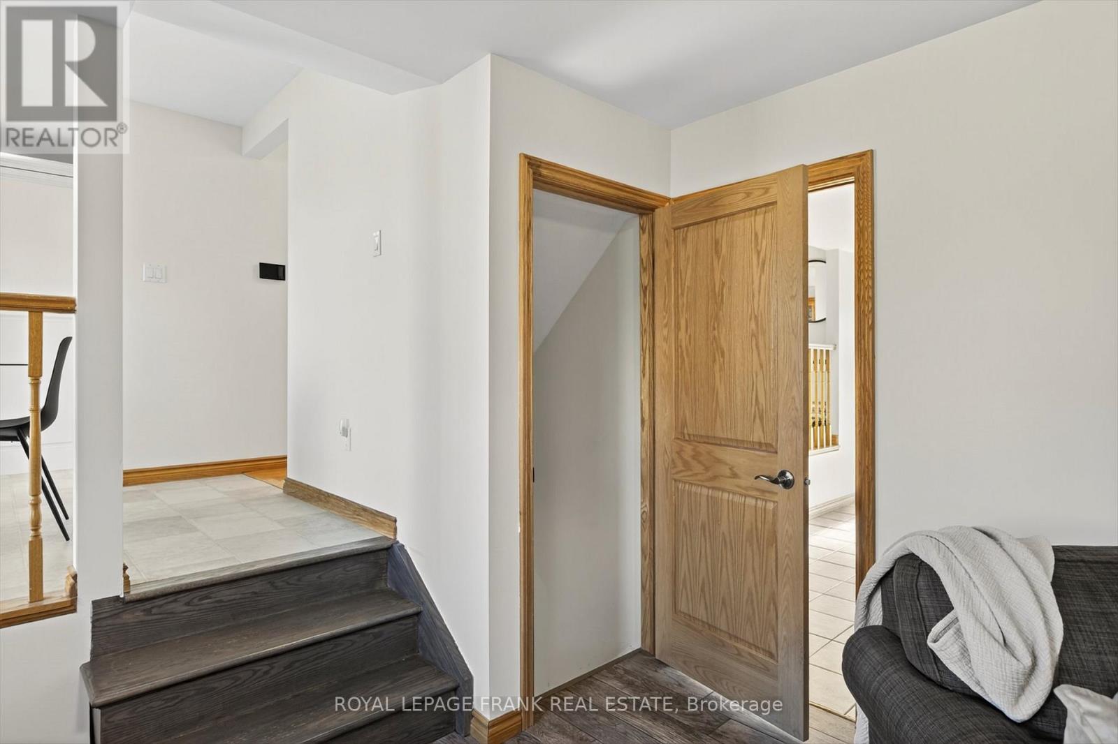 38 Clearview Court, Peterborough (Monaghan Ward 2), Ontario  K9K 2A3 - Photo 27 - X12563512