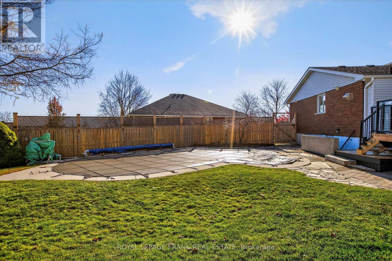 38 Clearview Court, Peterborough (Monaghan Ward 2), Ontario  K9K 2A3 - Photo 37 - X12563512