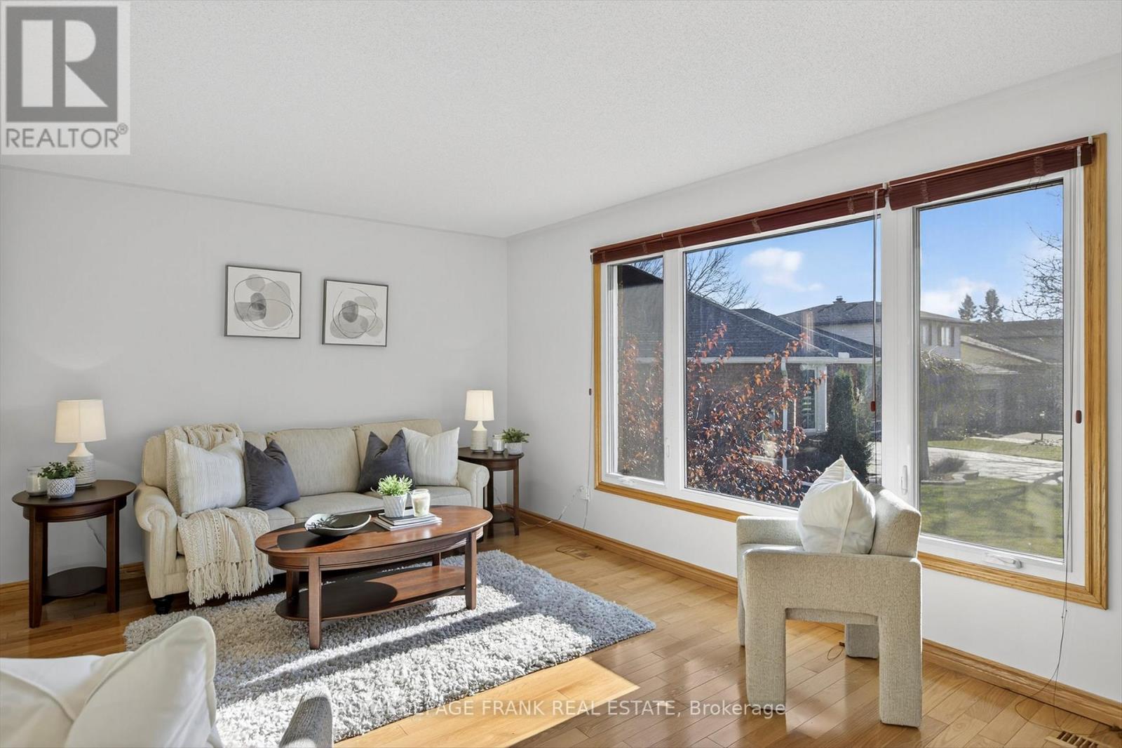 38 Clearview Court, Peterborough (Monaghan Ward 2), Ontario  K9K 2A3 - Photo 8 - X12563512