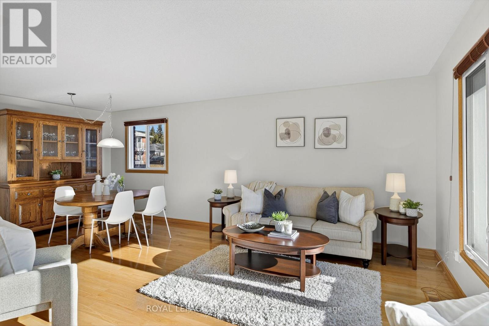 38 Clearview Court, Peterborough (Monaghan Ward 2), Ontario  K9K 2A3 - Photo 9 - X12563512