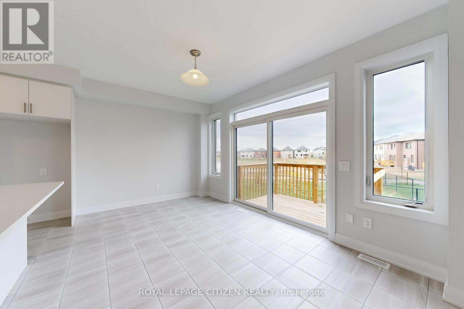 200 St. Joseph Road, Kawartha Lakes (Lindsay), Ontario  K9V 6A9 - Photo 17 - X12564012