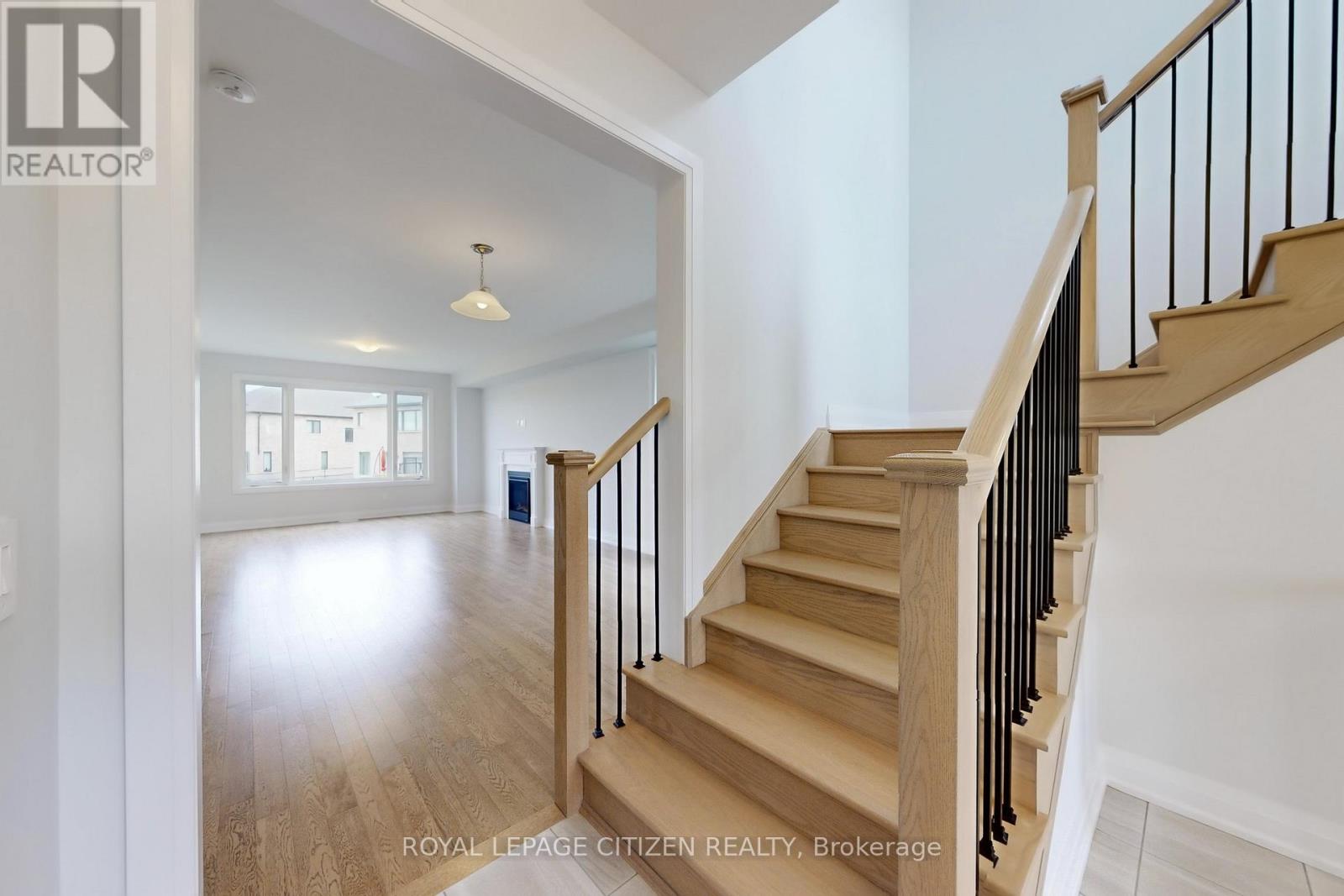 200 St. Joseph Road, Kawartha Lakes (Lindsay), Ontario  K9V 6A9 - Photo 22 - X12564012