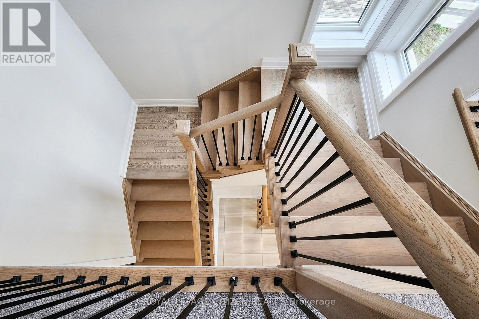 200 St. Joseph Road, Kawartha Lakes (Lindsay), Ontario  K9V 6A9 - Photo 23 - X12564012