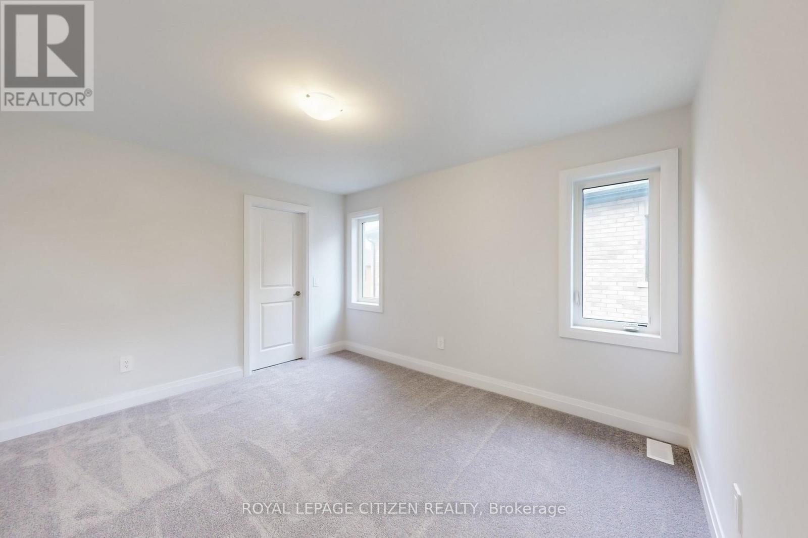 200 St. Joseph Road, Kawartha Lakes (Lindsay), Ontario  K9V 6A9 - Photo 35 - X12564012