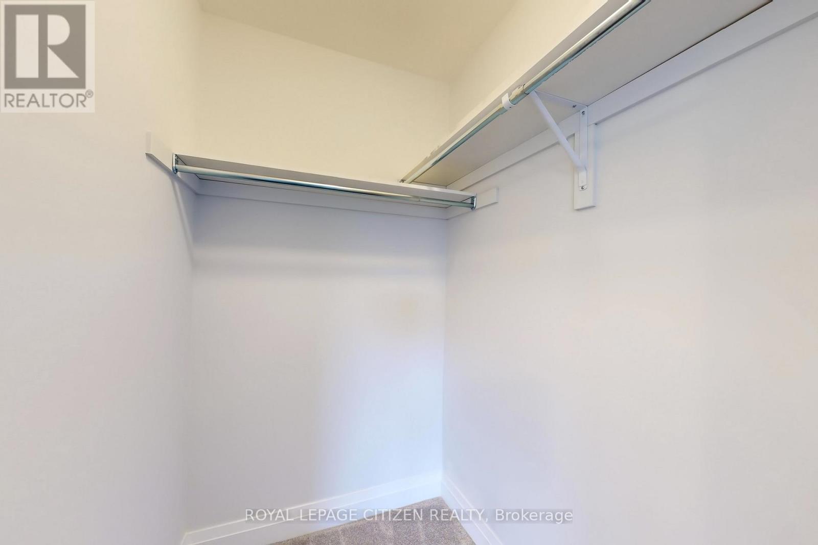 200 St. Joseph Road, Kawartha Lakes (Lindsay), Ontario  K9V 6A9 - Photo 40 - X12564012