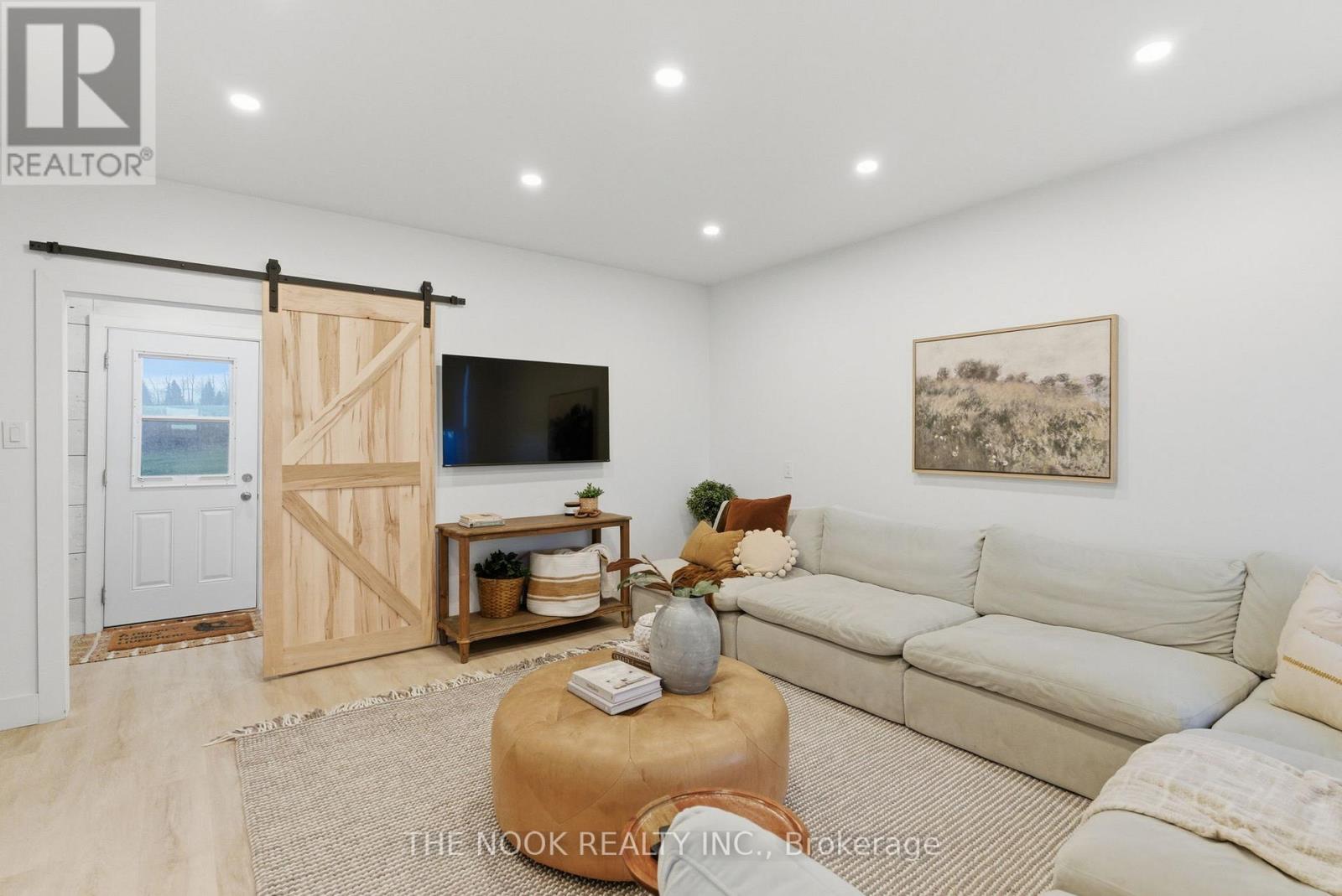 2132 County 10 Road, Cavan Monaghan (Cavan Twp), Ontario  L0A 1C0 - Photo 37 - X12564276