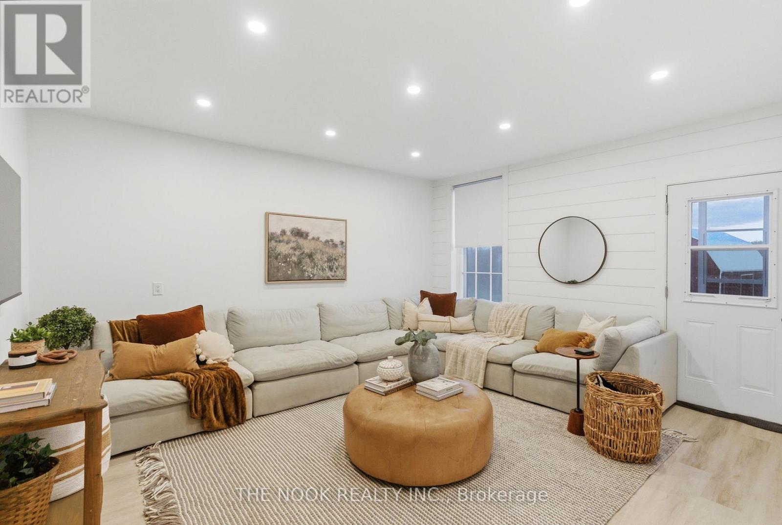 2132 County 10 Road, Cavan Monaghan (Cavan Twp), Ontario  L0A 1C0 - Photo 38 - X12564276